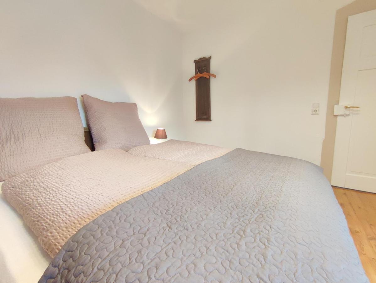 Haus Mediterran - Gemuetliches Ferienhaus 130 M² Fuer Max. 7 Personen Mit Balkon Und Garten Am Bodensee Radolfzell am Bodensee Bagian luar foto