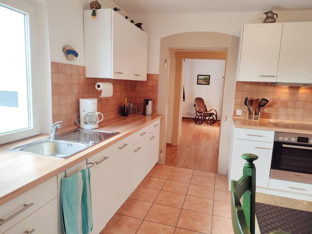 Haus Mediterran - Gemuetliches Ferienhaus 130 M² Fuer Max. 7 Personen Mit Balkon Und Garten Am Bodensee Radolfzell am Bodensee Bagian luar foto
